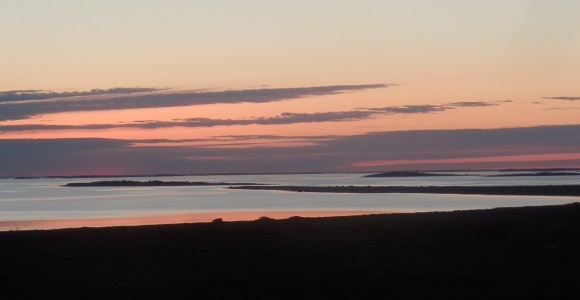 ennen auringonnousua