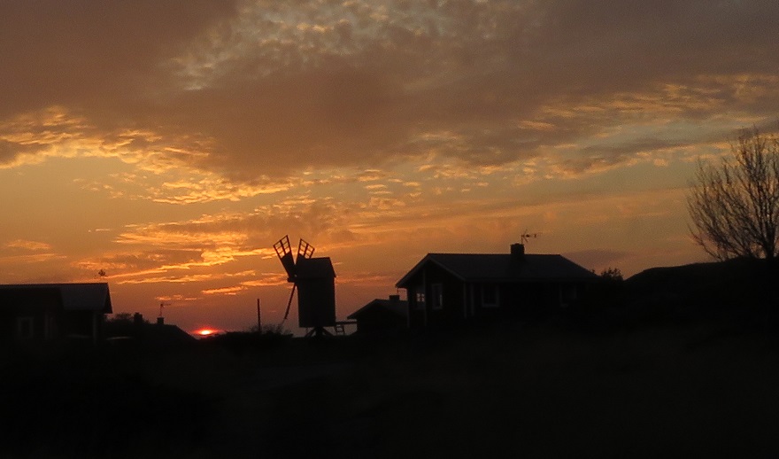 auringonlasku Jurmossa
